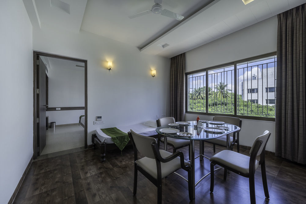 Myspace Hotels Silverstar Bangalore Exterior foto